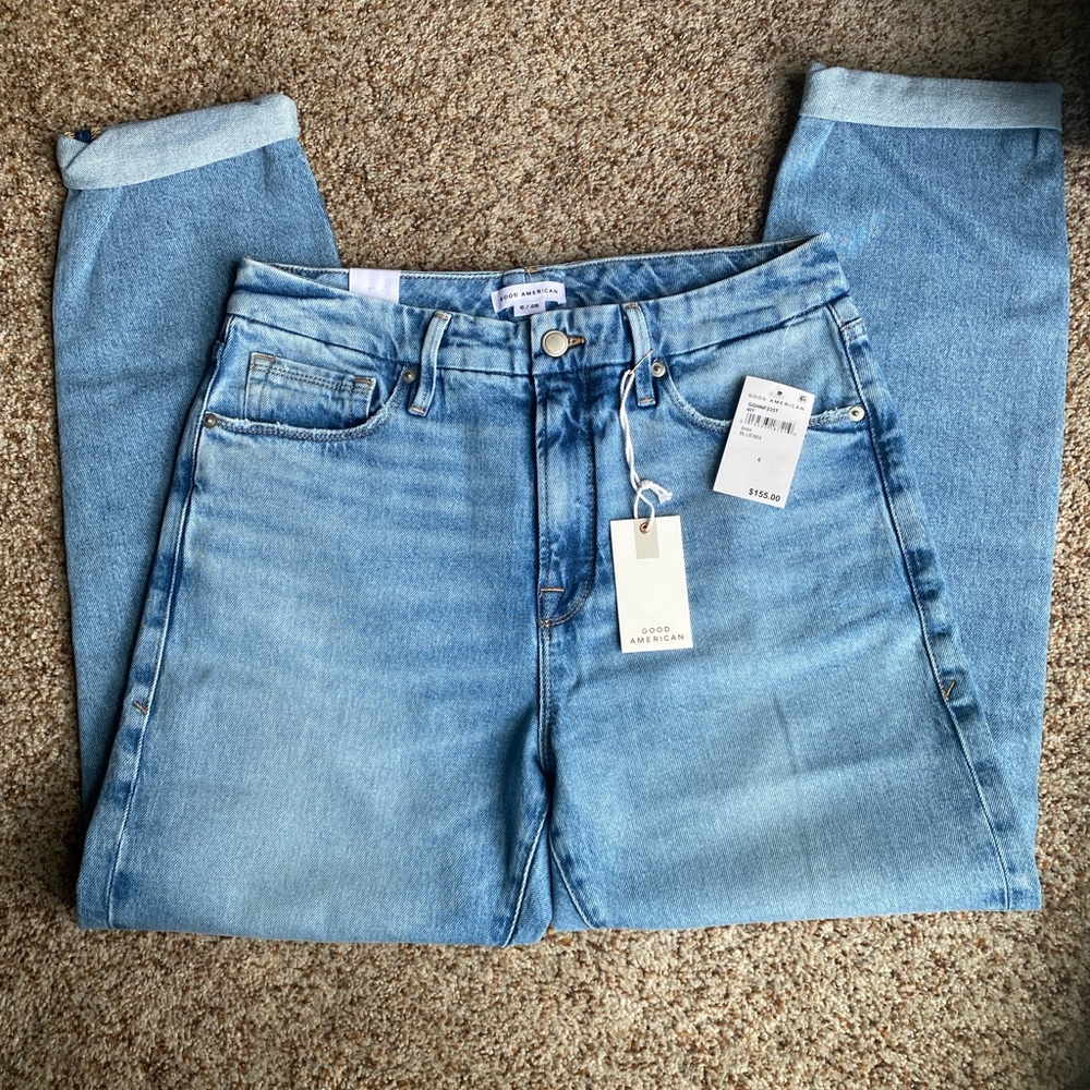 NWT Good American Mom Jeans